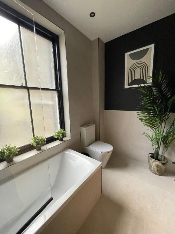 Luxury 2 Bed 1 Bath In Central London By Graceful Apartments Exterior photo